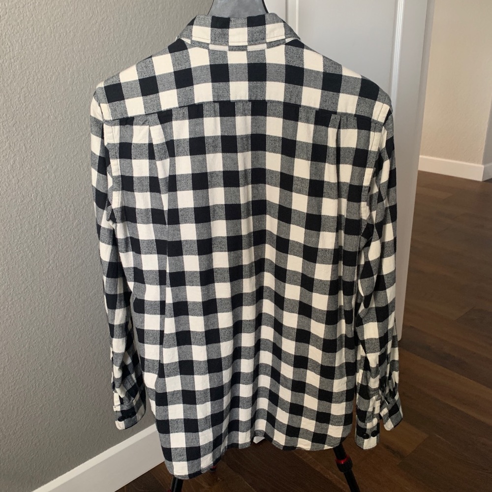 Uniqlo Flannel - Picture 2 of 3